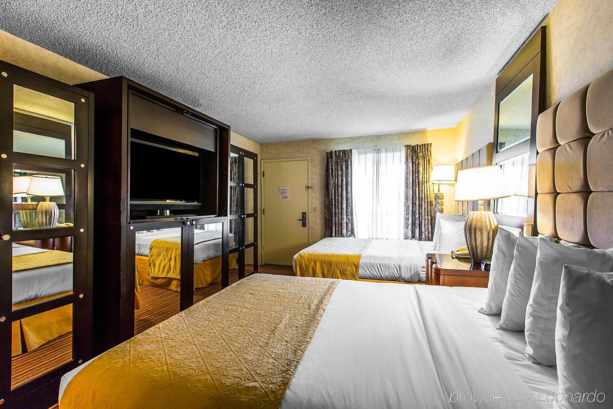 Rodeway Inn & Suites El Cajon San Diego East Exterior photo