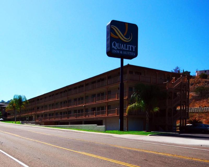 Rodeway Inn & Suites El Cajon San Diego East Exterior photo