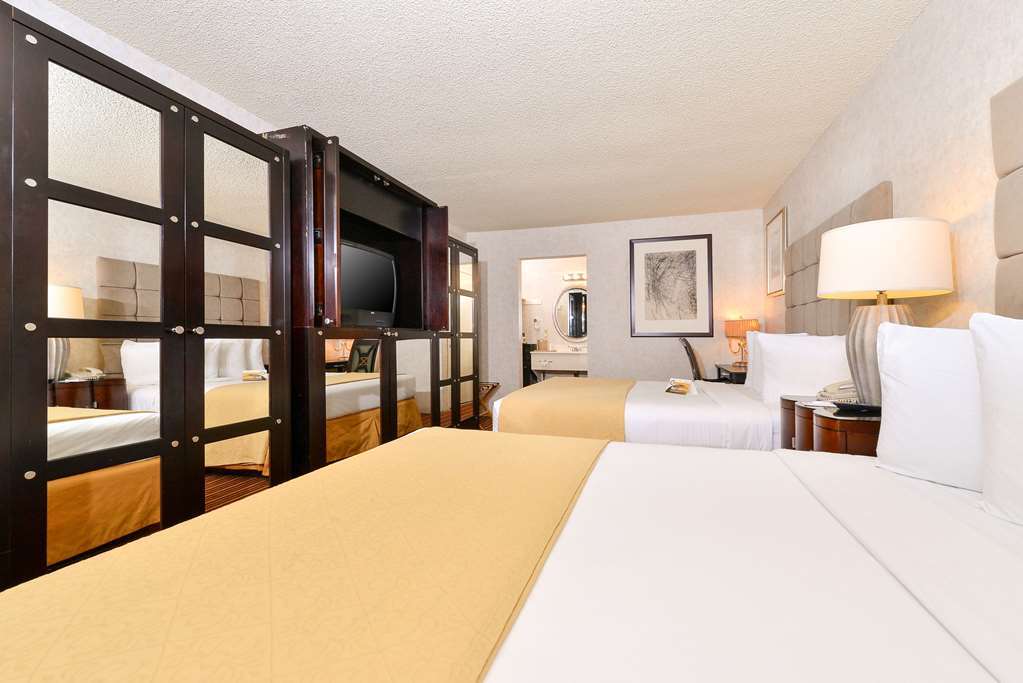 Rodeway Inn & Suites El Cajon San Diego East Room photo