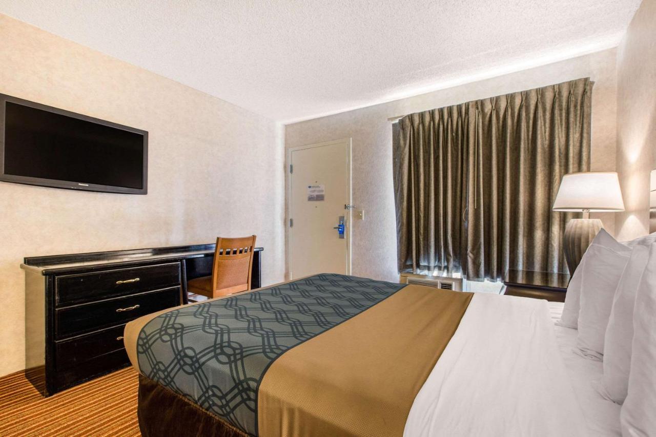 Rodeway Inn & Suites El Cajon San Diego East Exterior photo